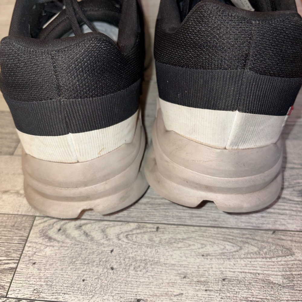 On Running Men’s Cloudrunner 2 Black Eclipse/Fros… - image 11